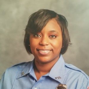 Meet your Posher, Queen